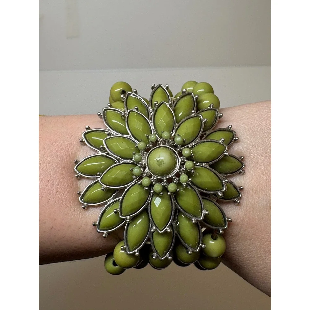 Unbranded olive green